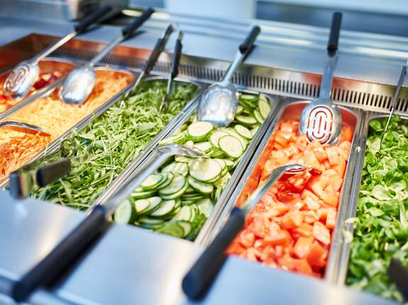 Die Salatbar in der Elbe.