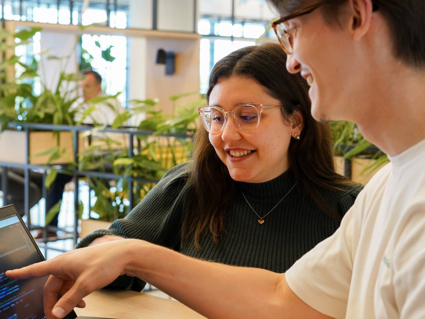 Coding-Profis und alle, die es noch werden wollen, aufgepasst! Spiele jetzt mit und finde heraus, ob eine Ausbildung oder ein duales Studium im Bereich Tech genau das Richtige für dich ist.