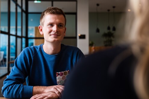 Felix tauscht sich gerne mit anderen aus Felix tauscht sich gerne mit anderen aus