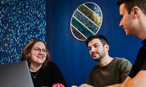 Unsere Kollegen sitzen im Social Space