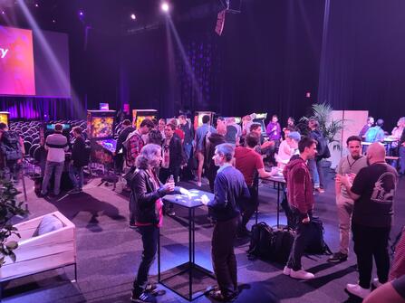 Abb. 2: Menschenmenge auf der EuroRust Konferenz 2024